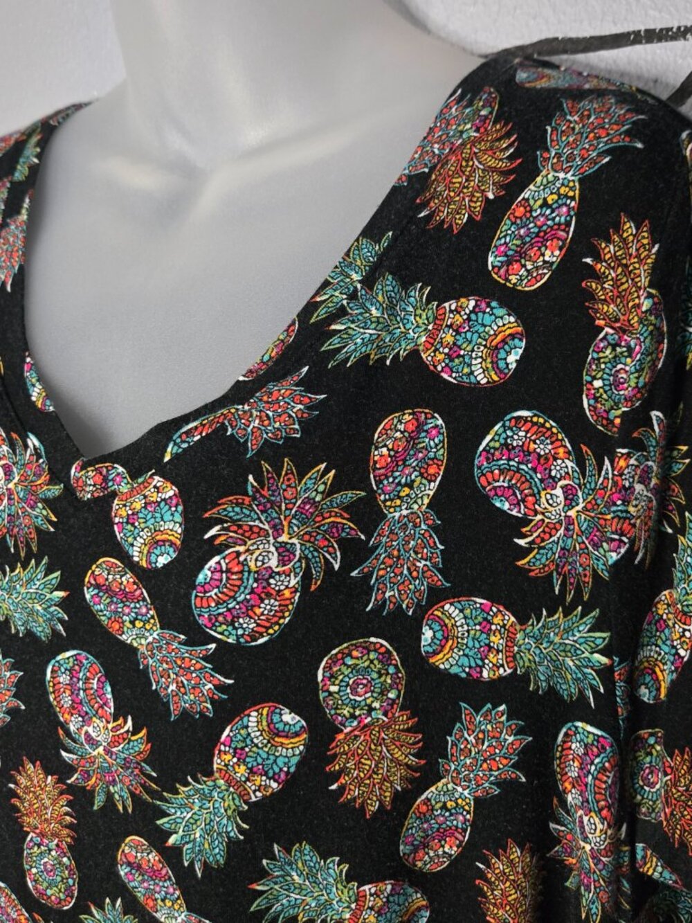 Cynthia Rowley Pineapple Stretch T-Shirt Dress, 1X - Picture 2 of 5